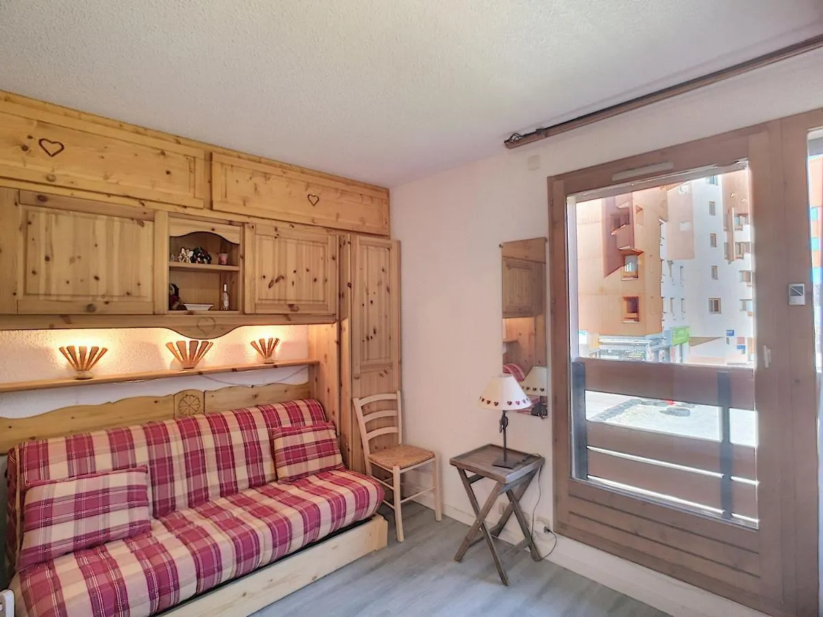 アパート Studio 4 Pers, Pied Des Pistes - Residence Carlines I, Les Menuires, Quartier Anime Des Bruyeres - Fr-1-178-346 サン・マルタン・ド・ベルヴィル