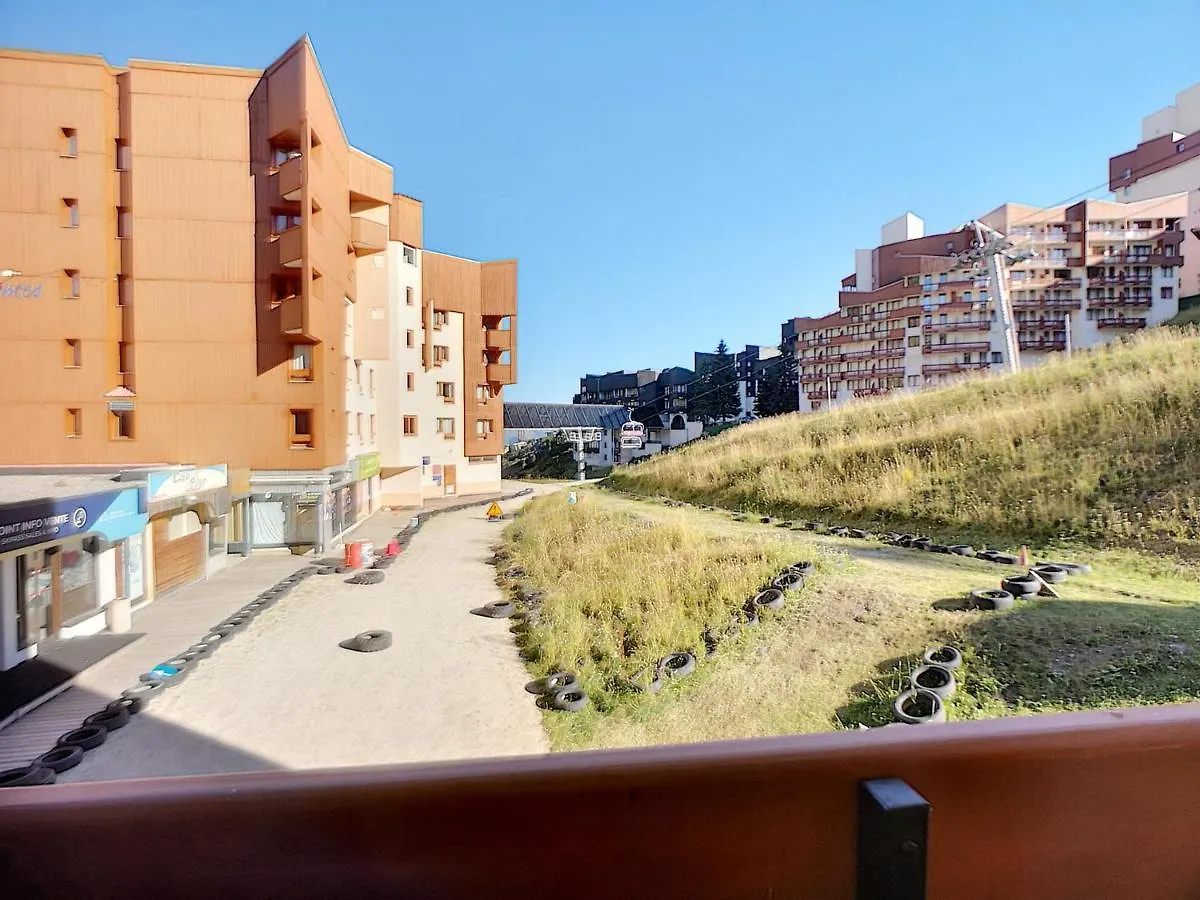 アパート Studio 4 Pers, Pied Des Pistes - Residence Carlines I, Les Menuires, Quartier Anime Des Bruyeres - Fr-1-178-346 サン・マルタン・ド・ベルヴィル フランス